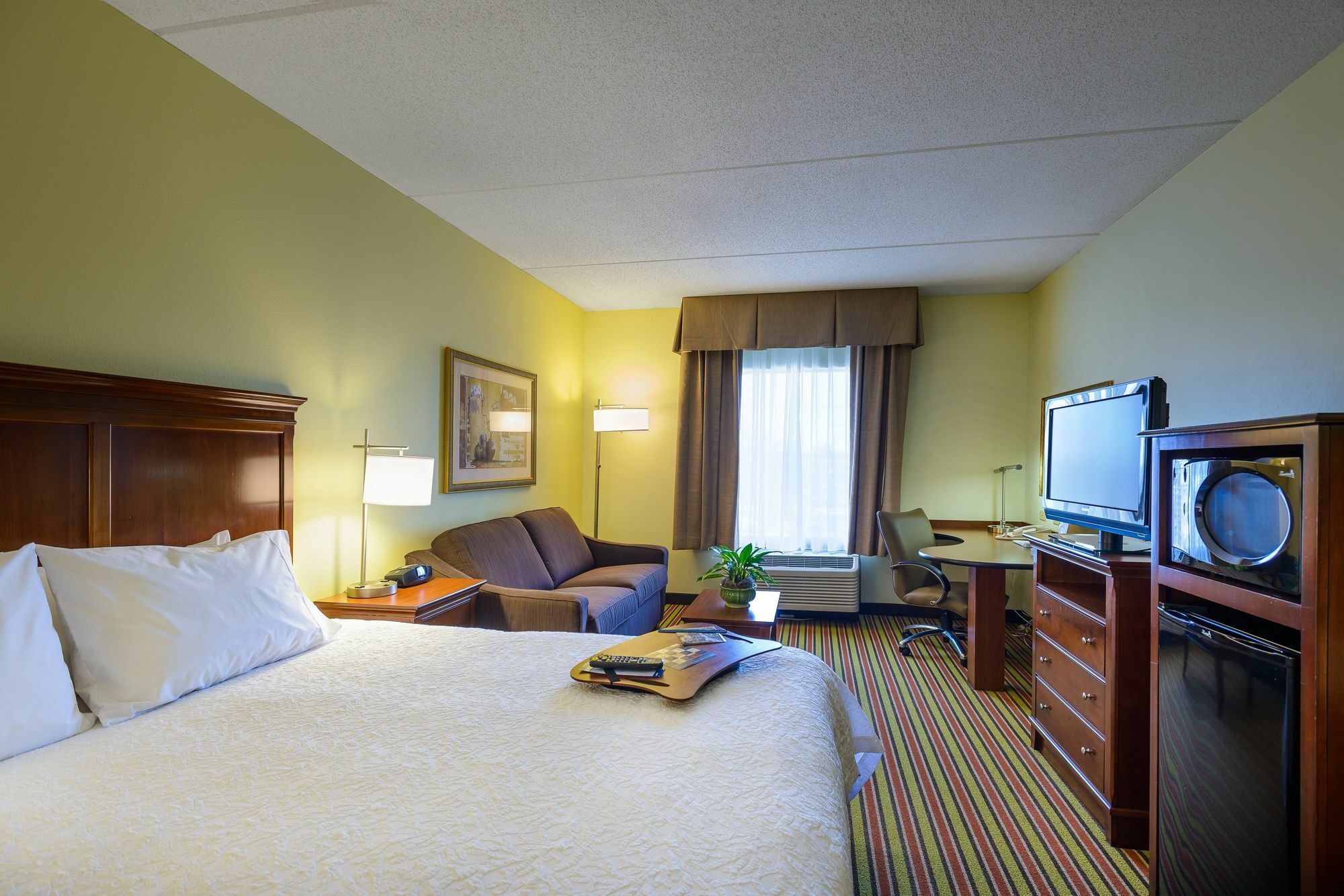 Hampton Inn & Suites Frederick/Fort Detrick Экстерьер фото